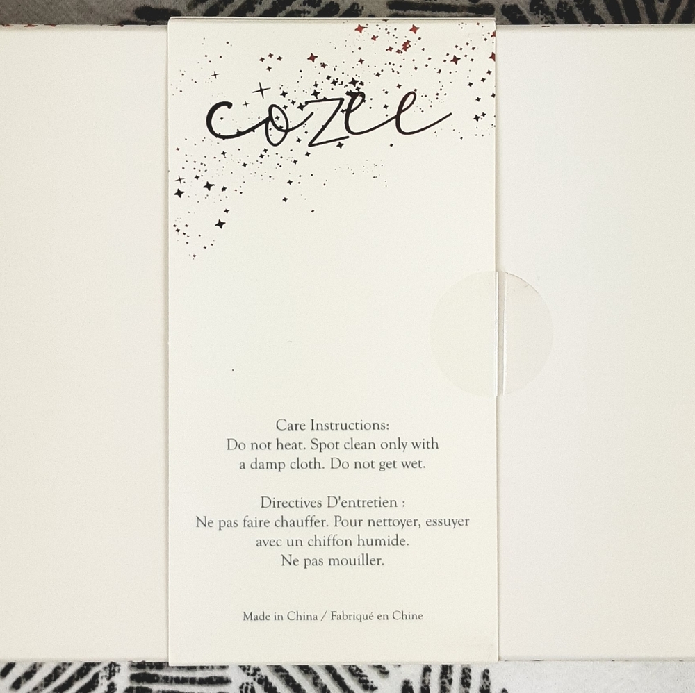 New Cozee Faux Fur Sleep Mask - Picture 6 of 8